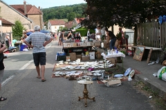 vide grenier - vide jardin  - Cubrial 2012 (38)